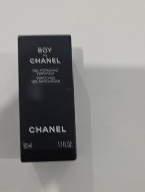 CHANEL Boy de Chanel Black and White Box